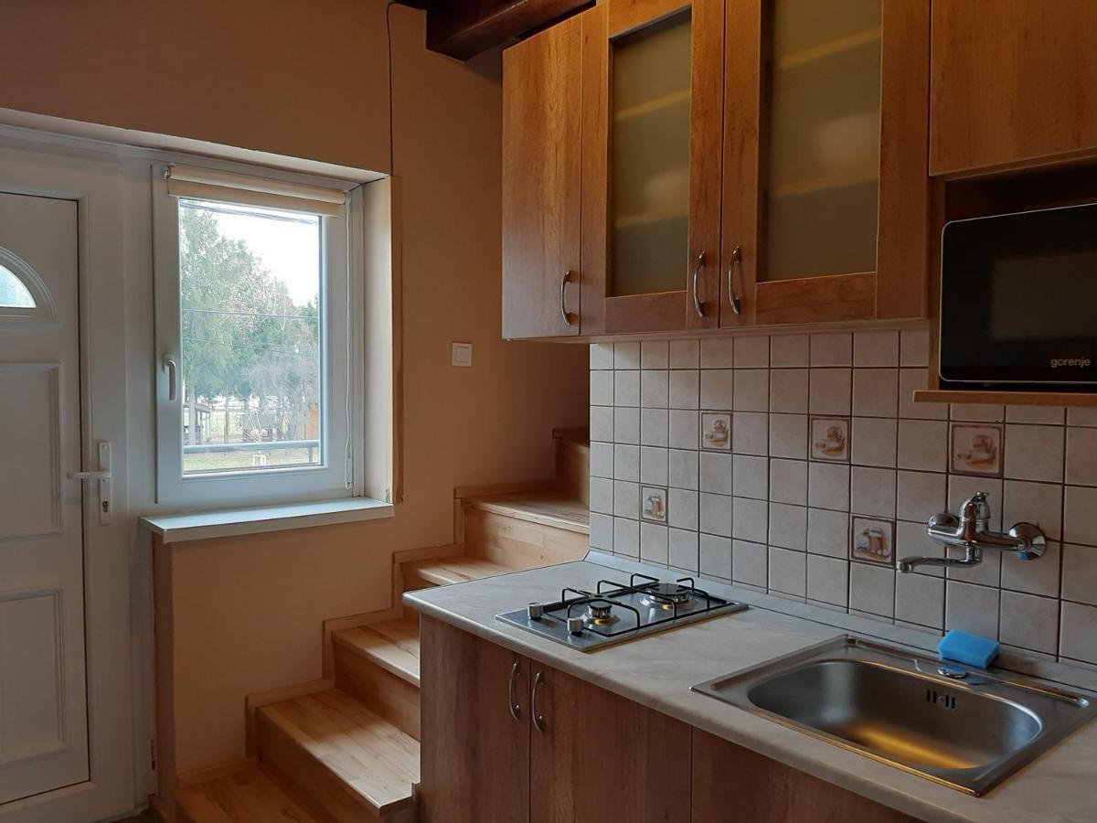 Egniss Apartman 2 Bogacs Exterior photo