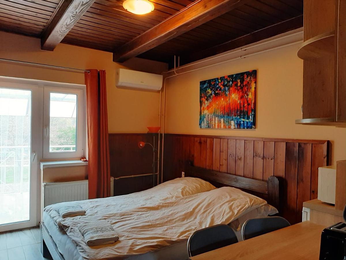 Egniss Apartman 2 Bogacs Exterior photo